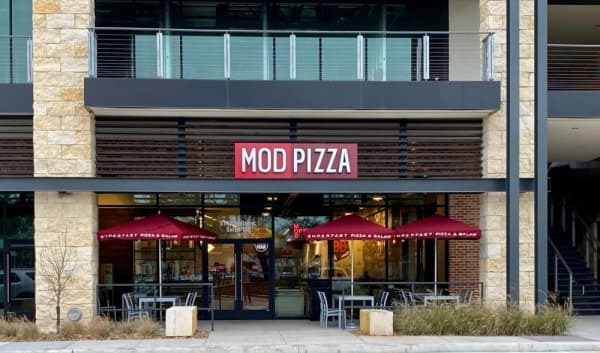 Bellaire MOD Pizza now open
