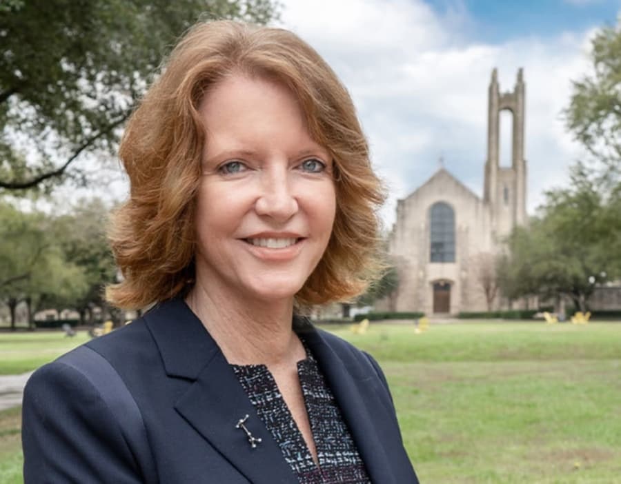 Southwestern University names its first woman president