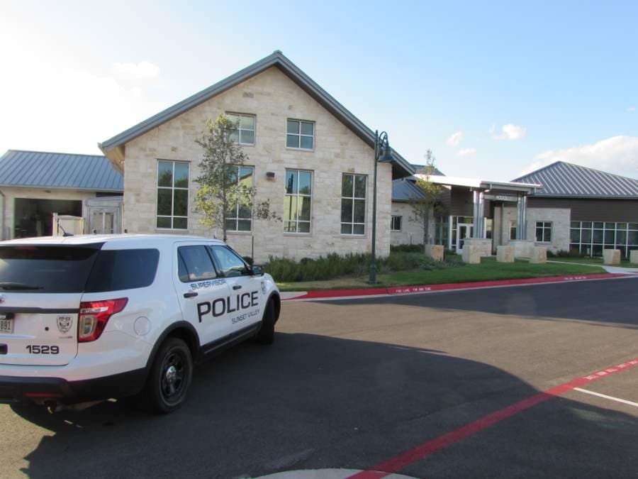 Sunset Valley police continue search for car burglars