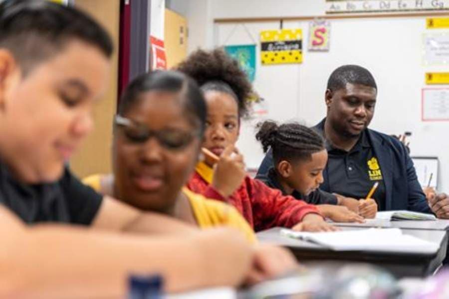 Spring ISD community mourns death of Link Elementary Principal Justin Jones