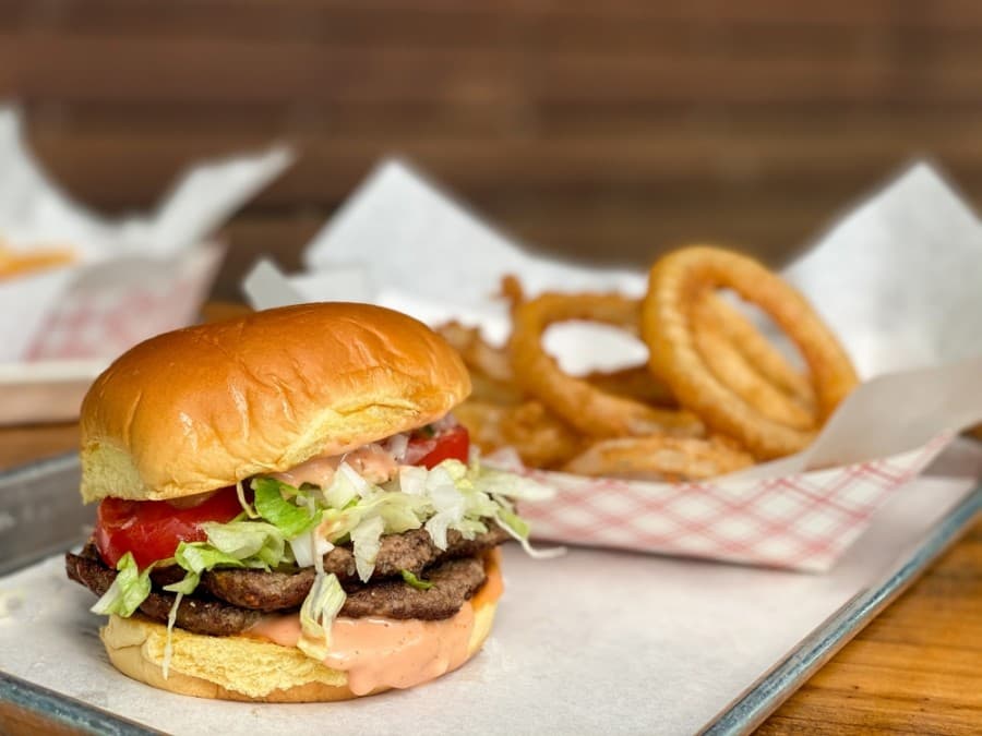 Daddy's Burgers pop-up is headed for Rice Village as Kitchen at the Dunlavy reopens