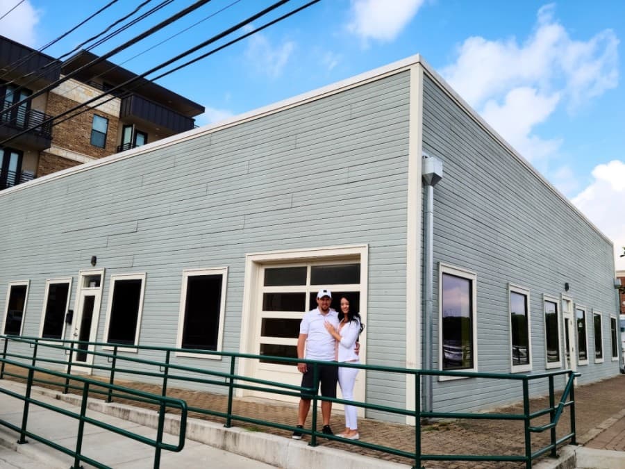 Coreena's Bridal to open in downtown Georgetown this fall