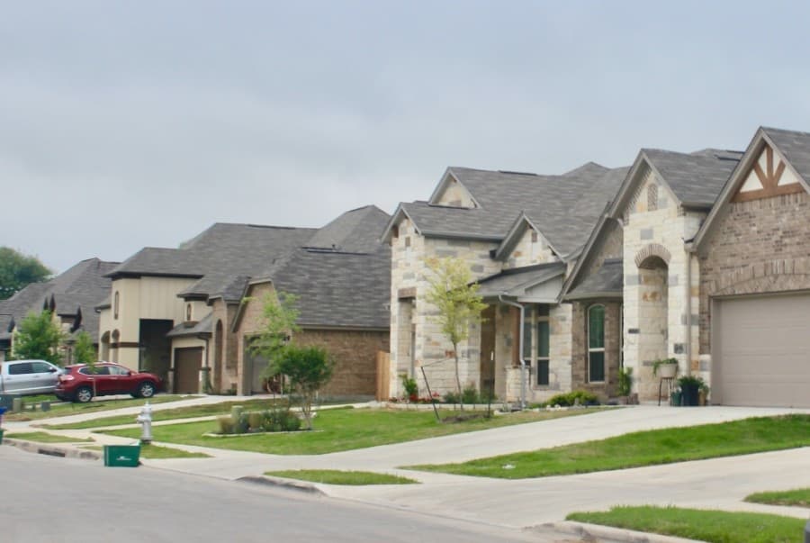 Southwest Austin residential real estate sales drop by 31% in May, with 357 units sold