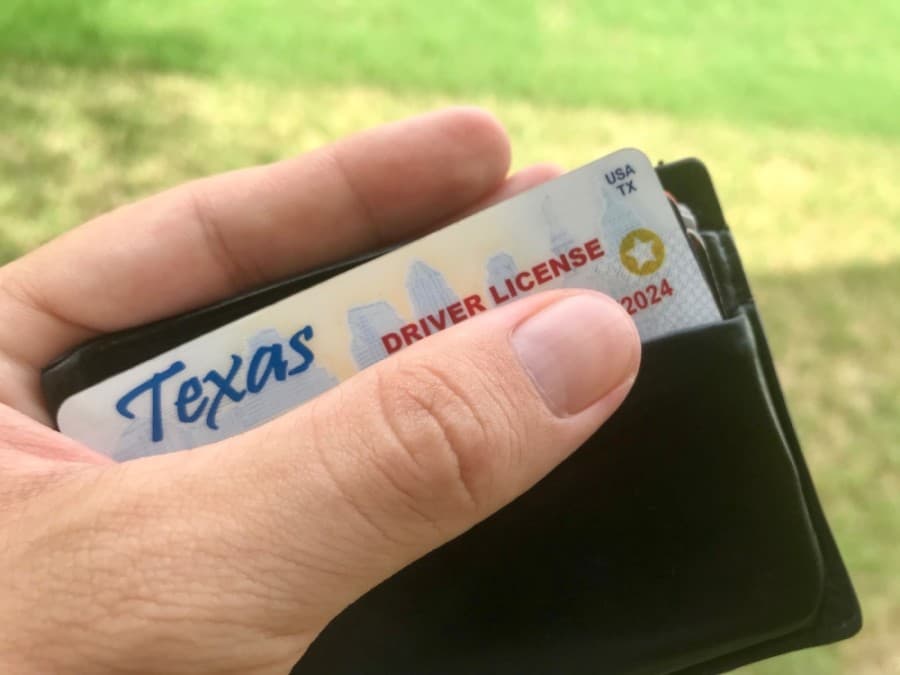 Texas driver license offices reopen for in-person renewal, replacement services