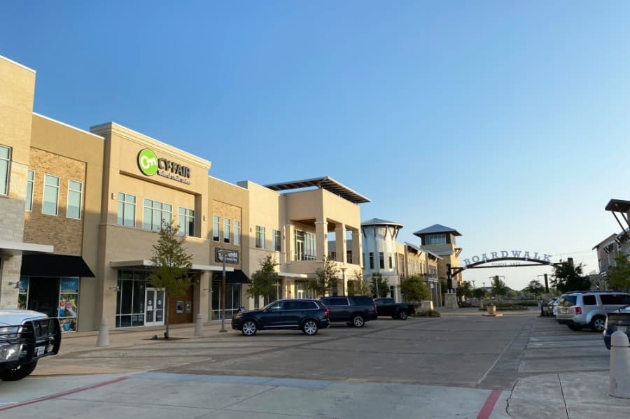 New Cy-Fair Federal Credit Union branch opens at Boardwalk at Towne Lake