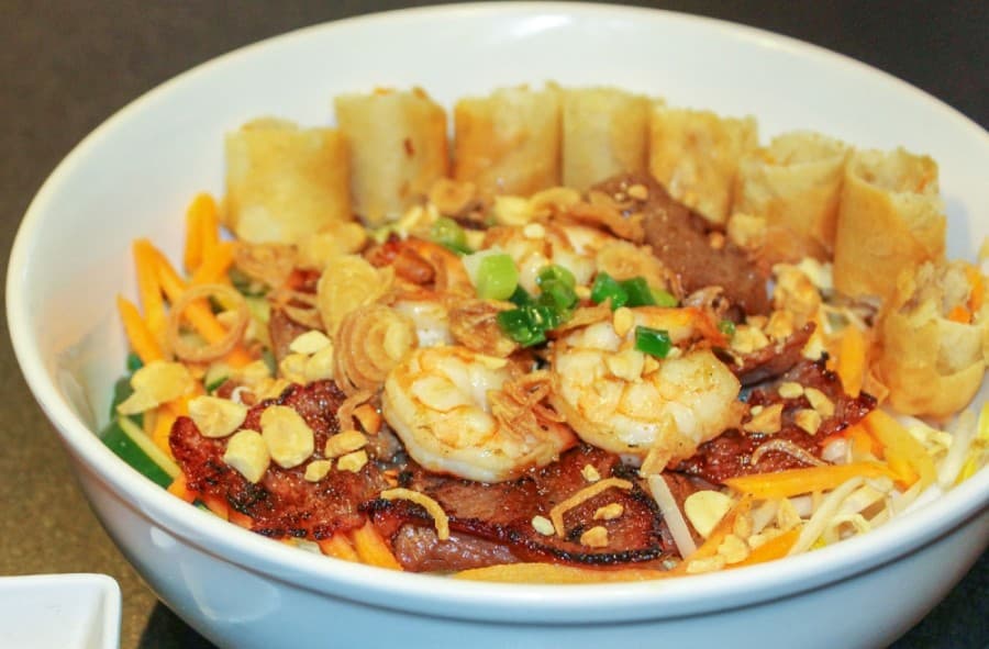 Fu Manchung celebrates three-year anniversary in Spring