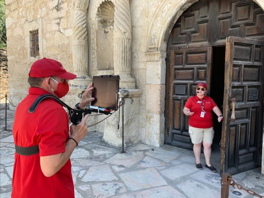 Remember the Alamo through virtual tours