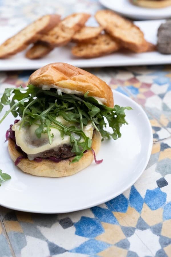 Nightingale Bistro to open in Lark & Owl Booksellers and more Georgetown business news