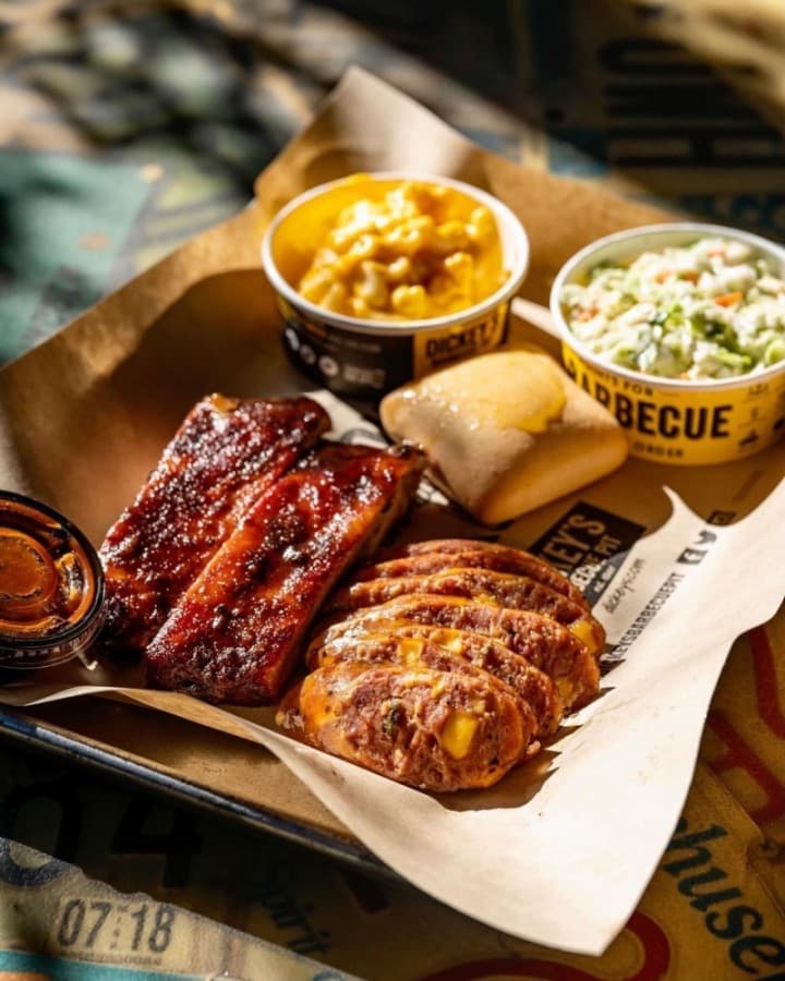 Dickey's Barbecue Pit now open on Stuebner Airline Road in Spring