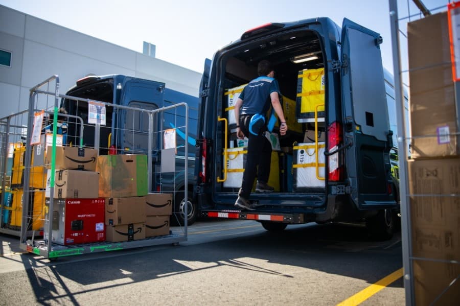 Amazon considering New Caney delivery station