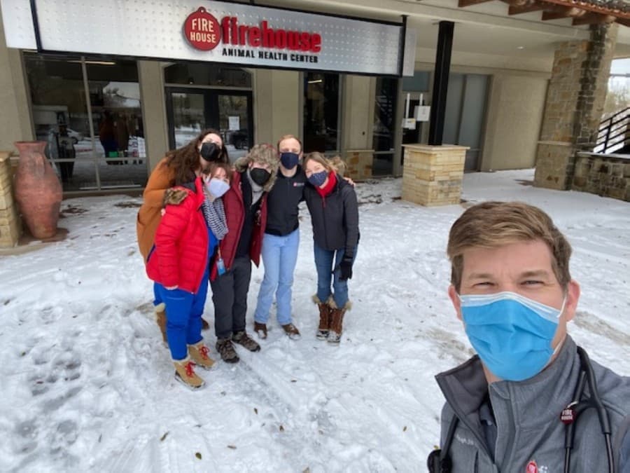 Urgent care, pharmacies, veterinary practices: Here is a list of emergency services open in the Lake Travis-Westlake area