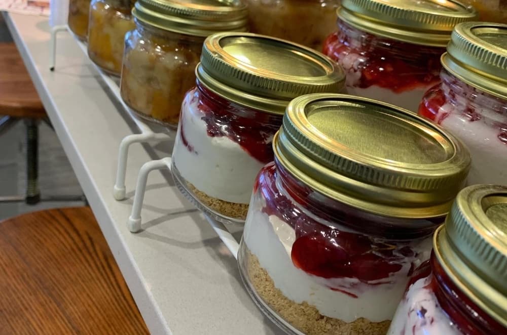 The Jar Bar DFW offering ready-to-eat desserts, meals in Lewisville