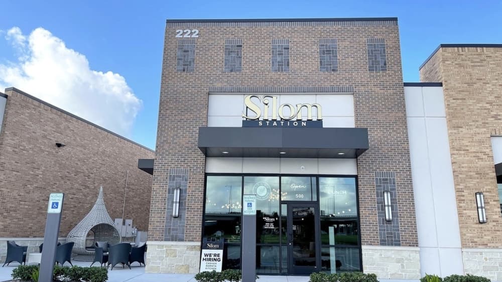 Thai eatery and coffee house Silom Station now open in Sugar Land