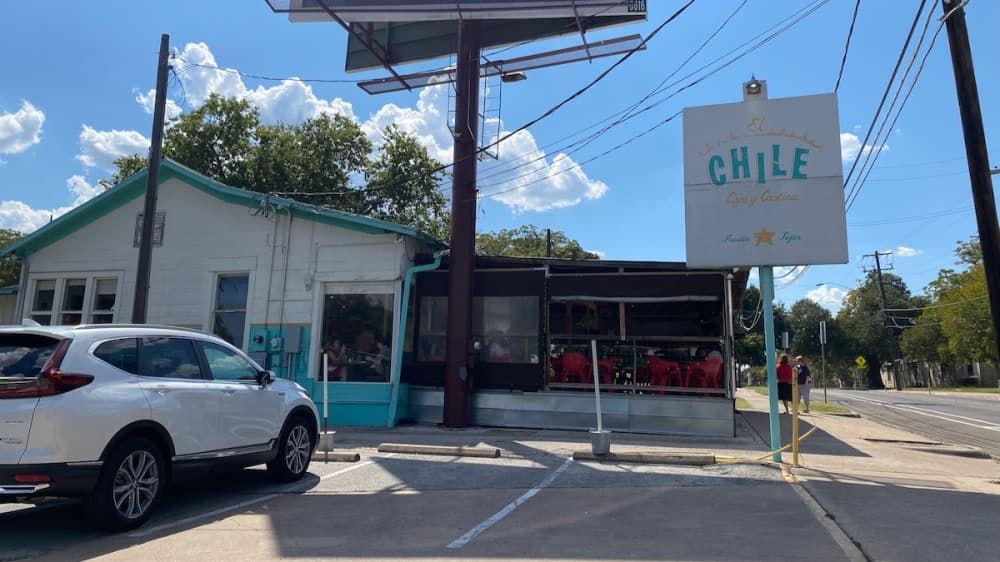 El Chile Cafe relocating and more Austin businesses on the move