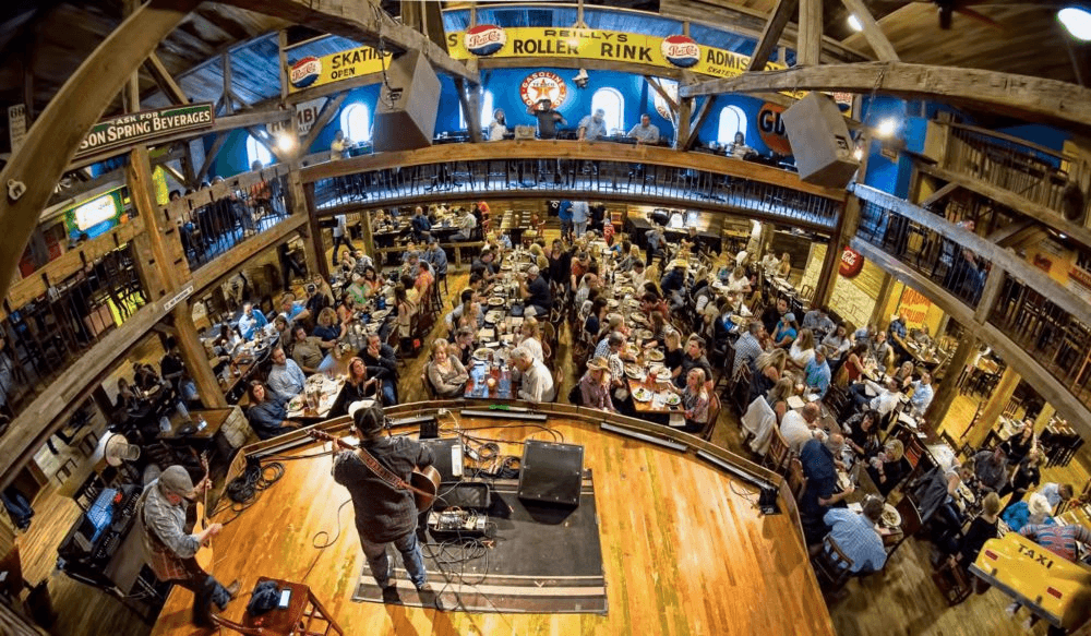 Dosey Doe celebrates 15-year anniversary in October