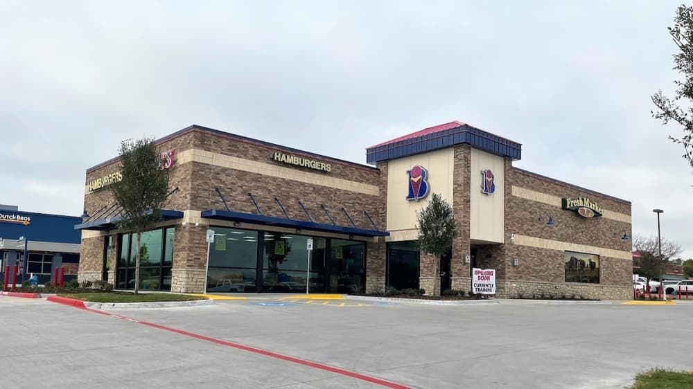 Braum’s opens third McKinney store, marks 300th location
