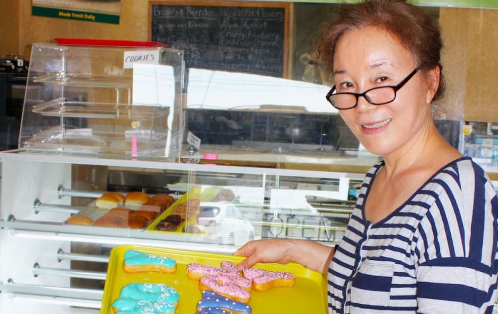 Owners bring decades of experience to Kolache Donuts Bakery in Highland Village