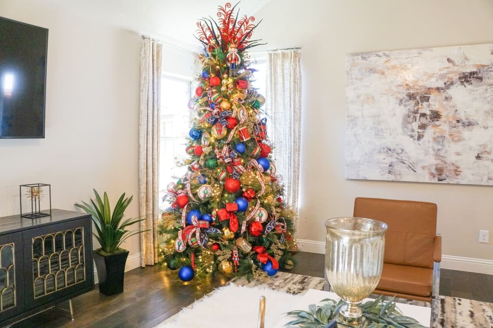 Trinity Falls in McKinney continues holiday tradition with its magical Tour of Trees