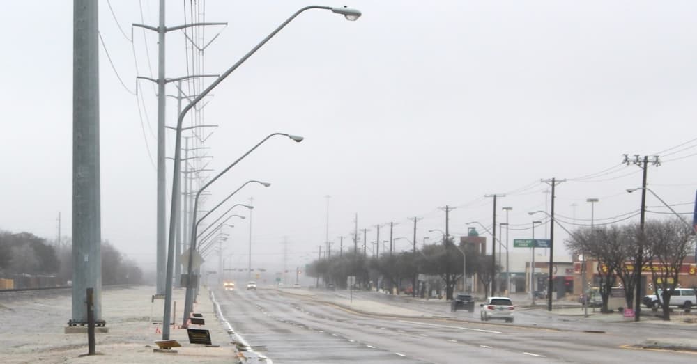 UPDATE: Plano to continue sanding roads due to hazardous driving, walking conditions