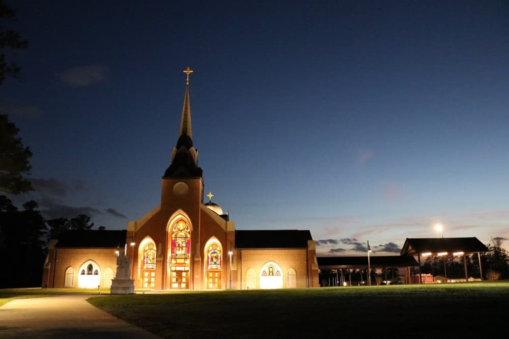 St. Matthias Catholic Church in Magnolia dedicates new building