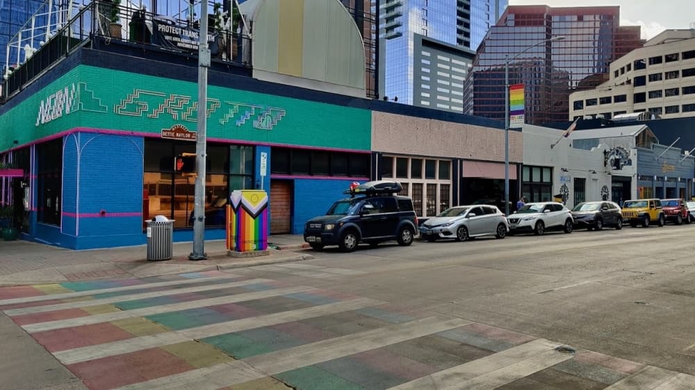 CI TEXAS ROUNDUP: Developer eyes demolition of downtown Austin block home to Oilcan Harry's, Coconut Club and more top news