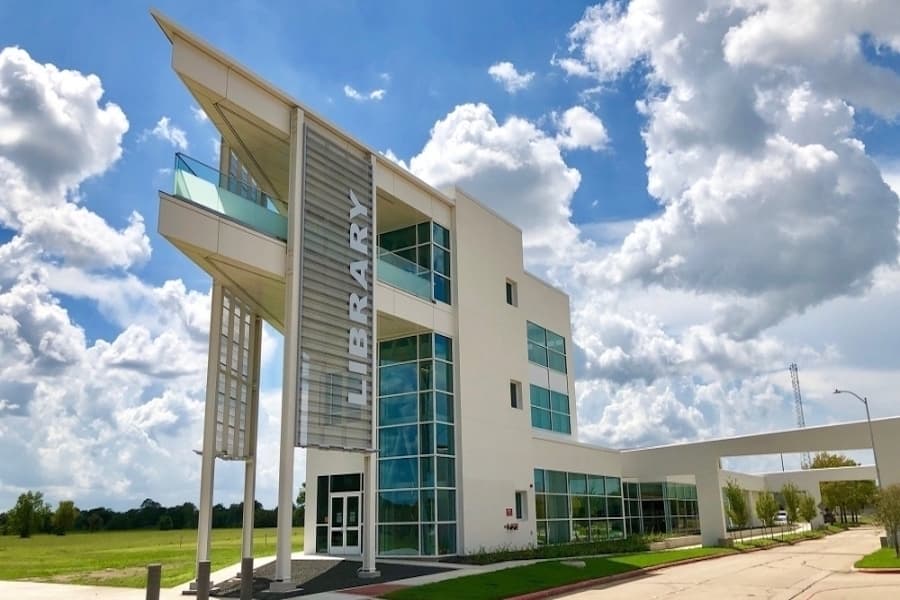 Missouri City Branch Library reopens after HVAC repairs