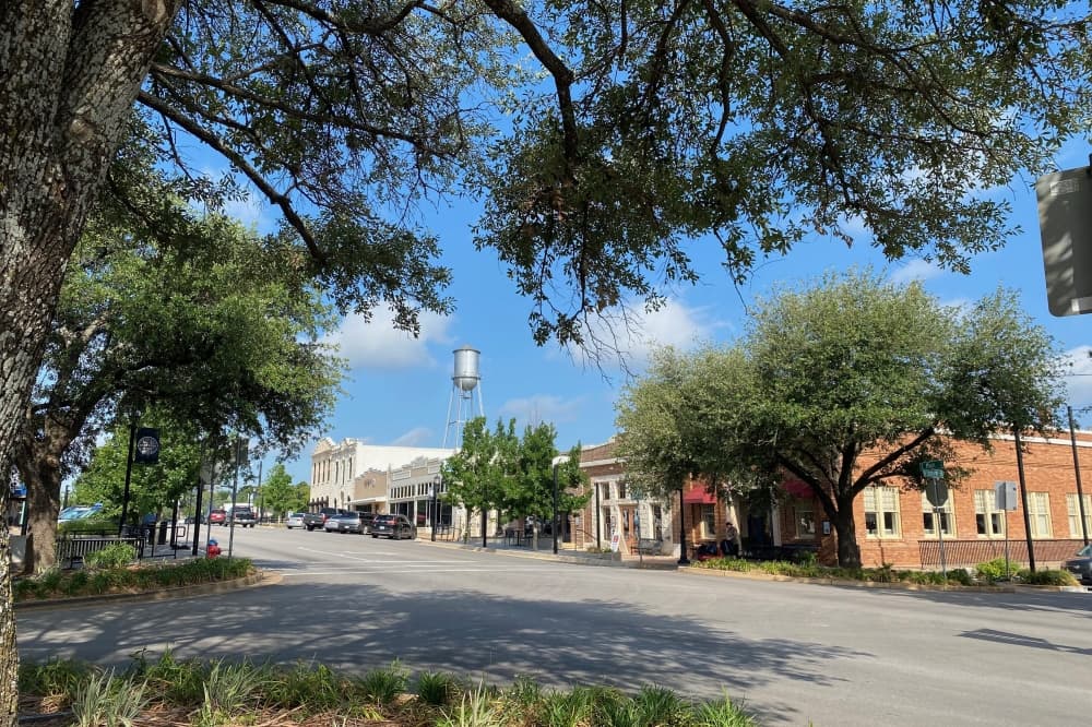 Ordinance limiting number of bars allowed in downtown Round Rock to 11 approved by council