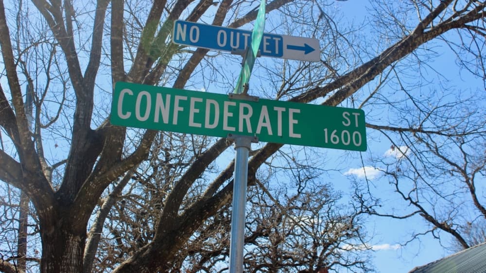 Confederate Ave. changed to Maggie Mayes St. in Austin