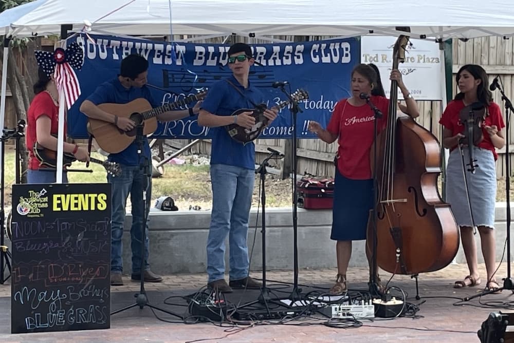 Check out gem show, bluegrass music and other events in Grapevine, Colleyville and Southlake