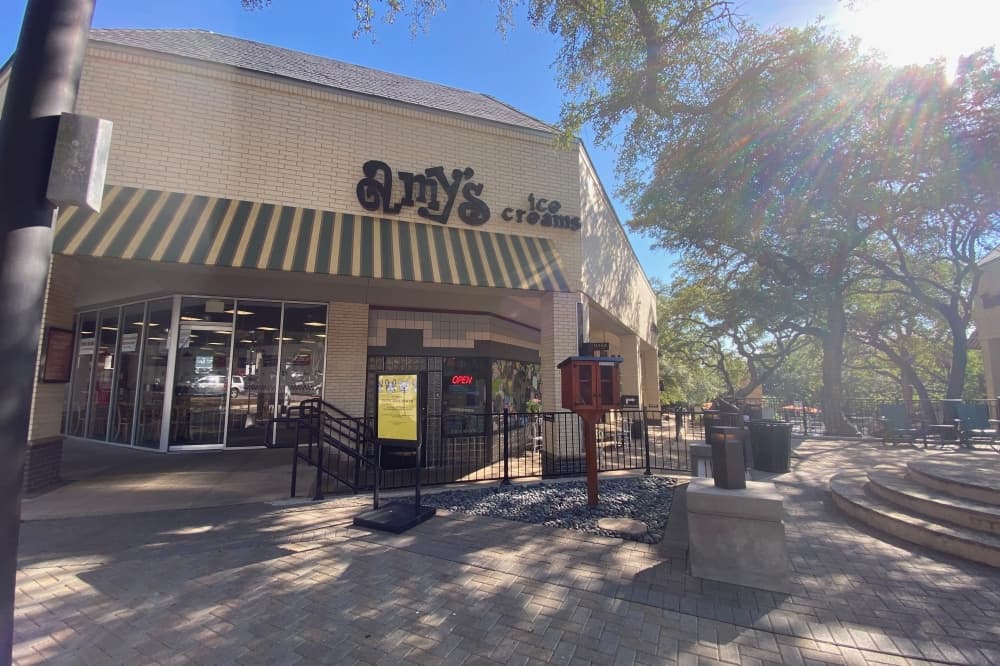 Amy's Ice Creams to expand with first Round Rock location in 2023