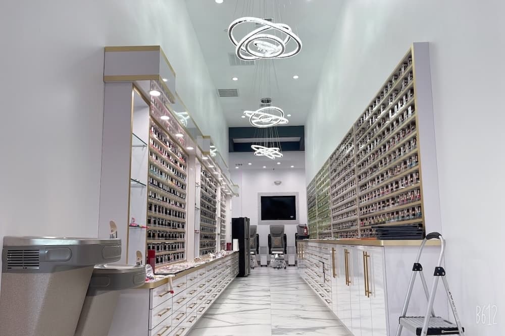 Dorado Nail Bar opens new location in Sugar Land