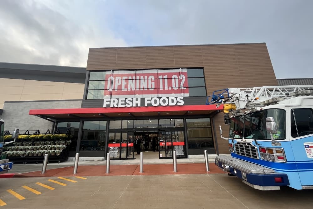 H-E-B opens in Willis
