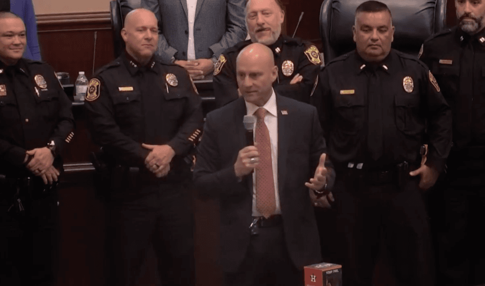Sugar Land welcomes new police chief to office