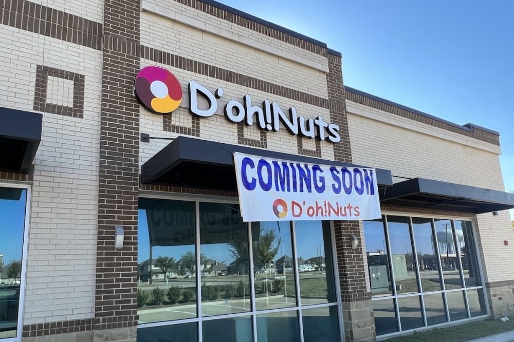 D'oh! Nuts to offer breakfast items in Lewisville