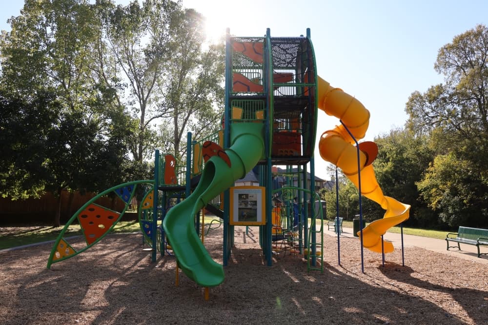 Flower Mound park reopens after construction on playground