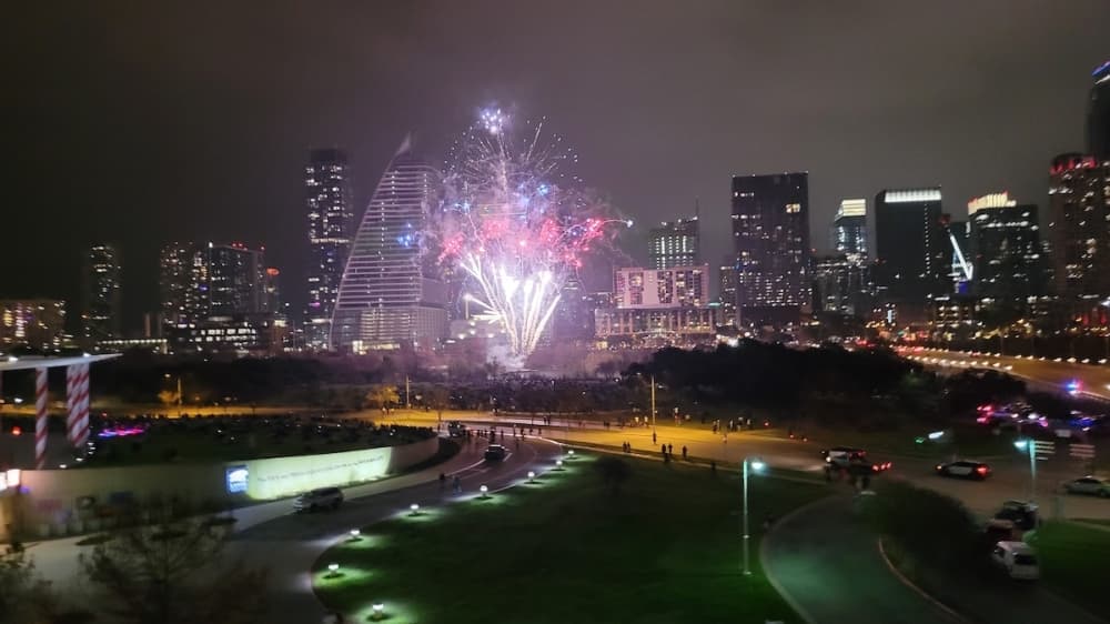 Ring in the new year for free in Austin