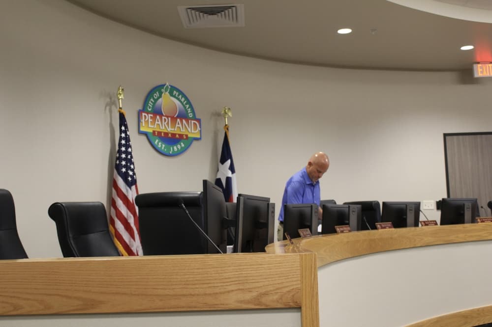 Pearland hires consultant to audit tax calculation process