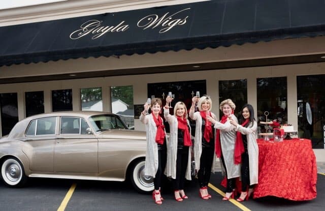Gayla Wigs celebrates 20 years of service in Oak Ridge North