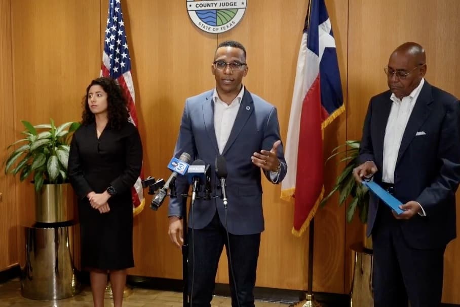 Harris County commissioners respond to state comptroller defunding allegations with lawsuit