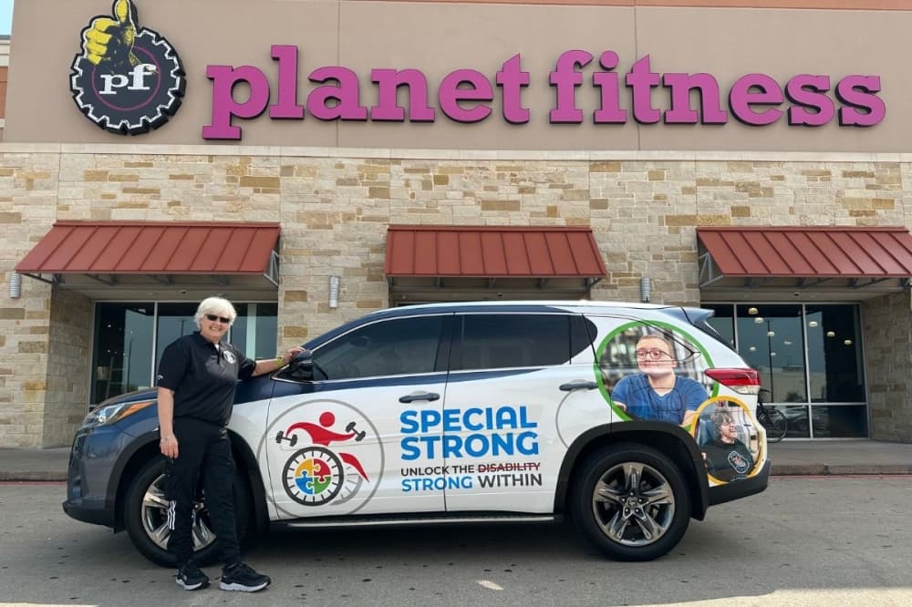 Planet Fitness in Katy partners with adaptive, inclusive fitness program