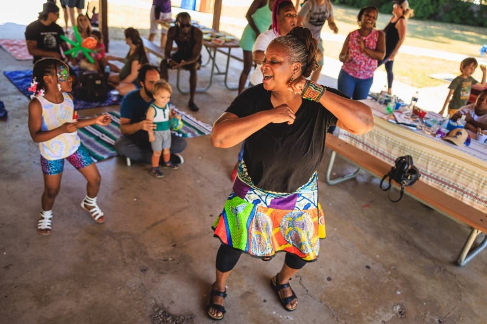 Austin Parks Foundation to host playdates, movies in the park