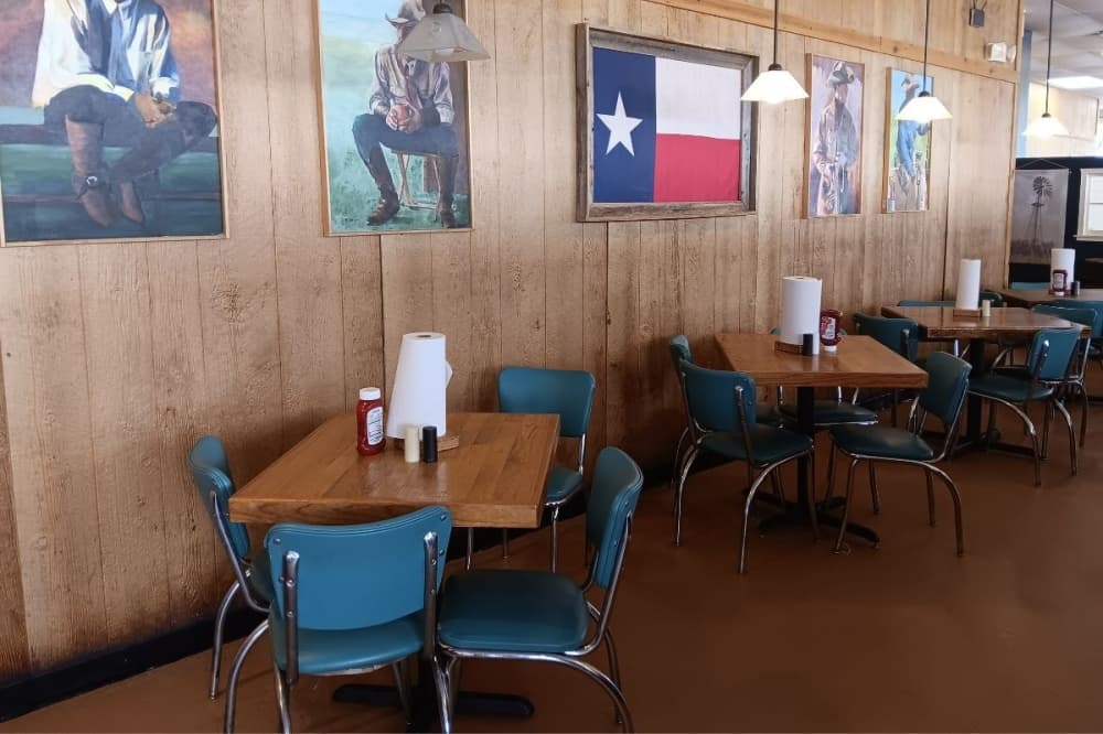 Connection with Plano community credited for 50 years of business for Country Burger