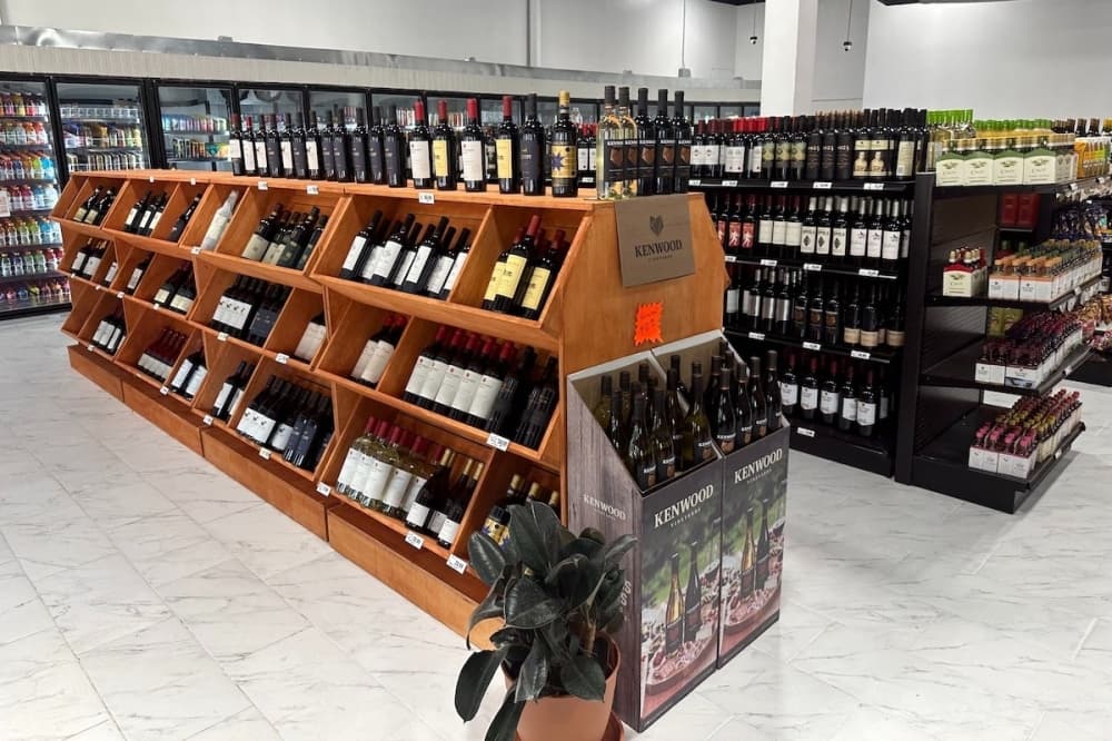 Creeks Wine and Cigar Bar opens in Richardson