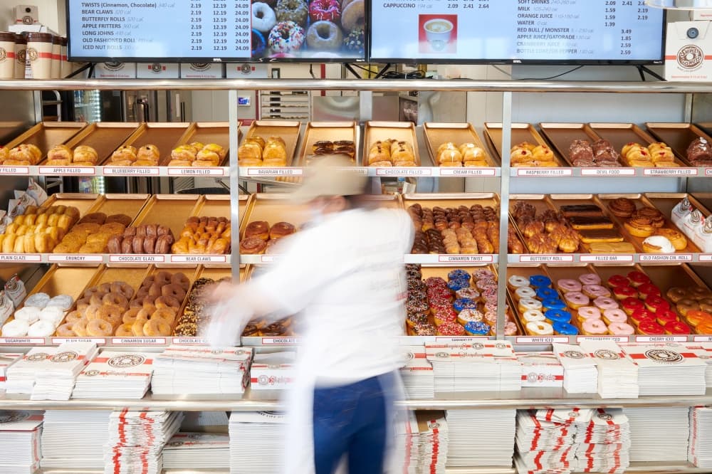 Shipley Do-Nuts now open in Magnolia