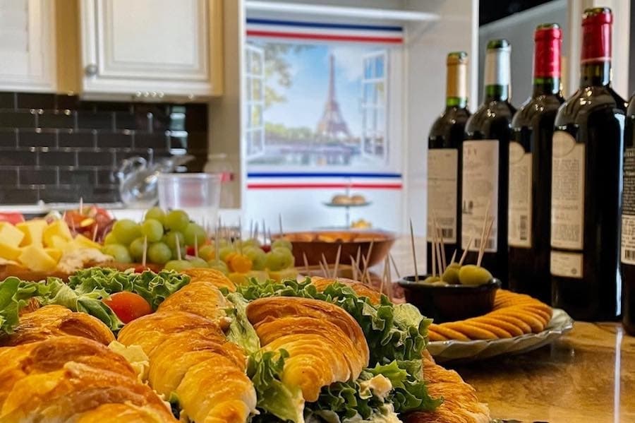 Mona’s French Cafe now open in Cypress