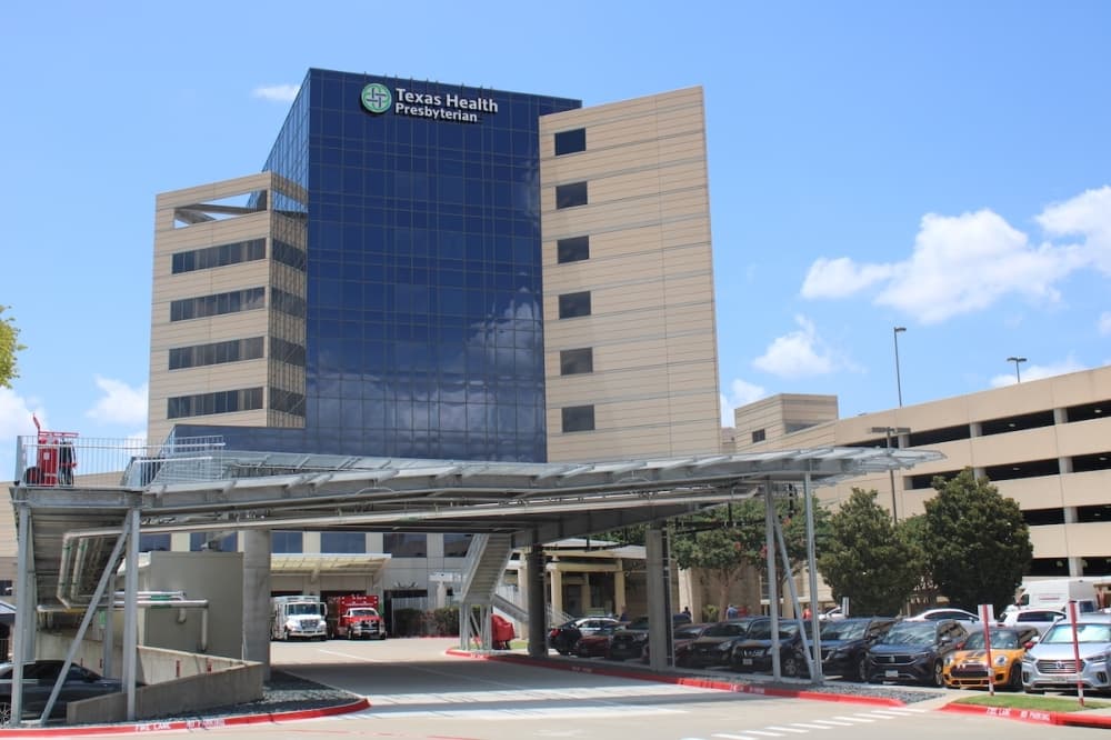 Texas Health Presbyterian Hospital to build new parking structure