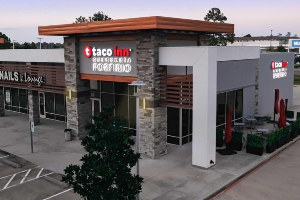 Taco Inn and Churreria Porfirio open along Kuykendahl Road