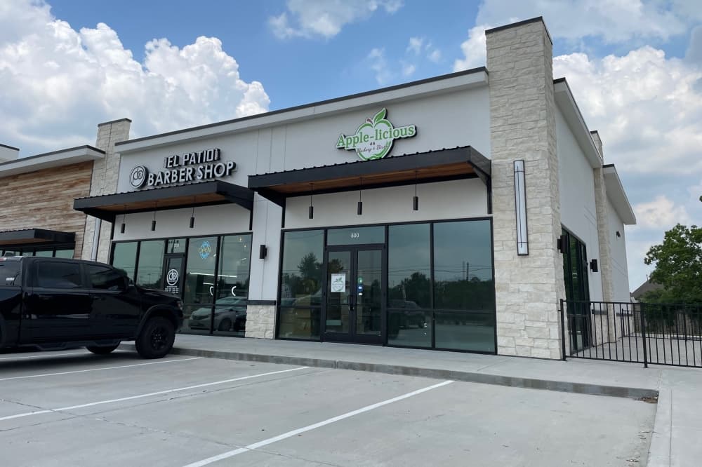 Apple-licious Bakery & Bistro eyes August or September opening date in Spring