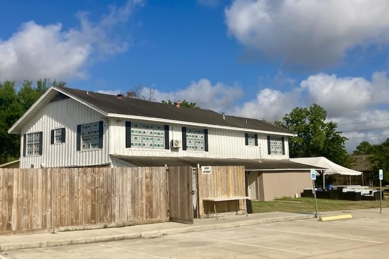 Sugar Land mayor tables decision on Faizan-E-Madinah Worship Center's permit