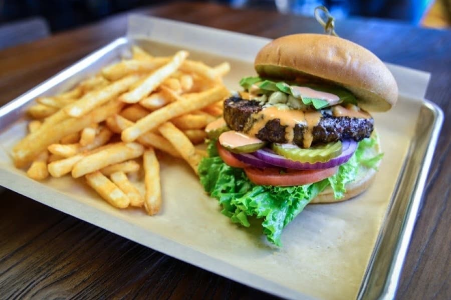 Station Patio Icehouse closes its doors in Keller